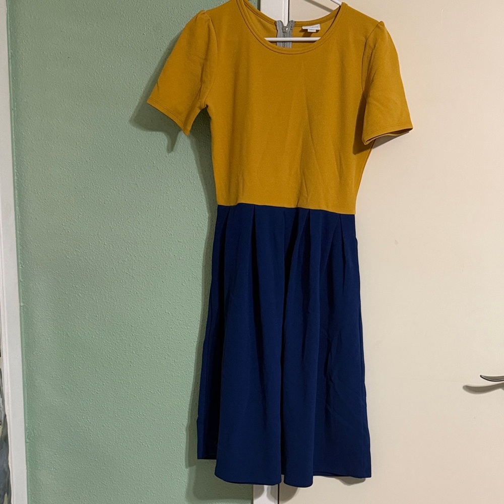 LuLaRoe LLR Large Amelia Colorblock Yellow and Blue Dress EUC Like New
